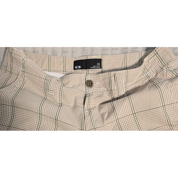 Oakley Mens Plaid Chino Shorts Tan Green Size 33 Cotton Casual Summer Golf. 675 - Picture 3 of 7
